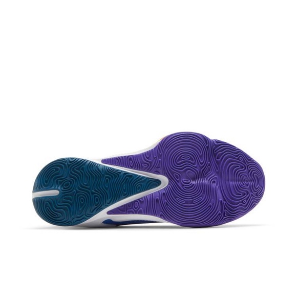 Nike Zoom Freak 3 'AntetokounBros' WMNS Sneakers - Picture 9 of 16